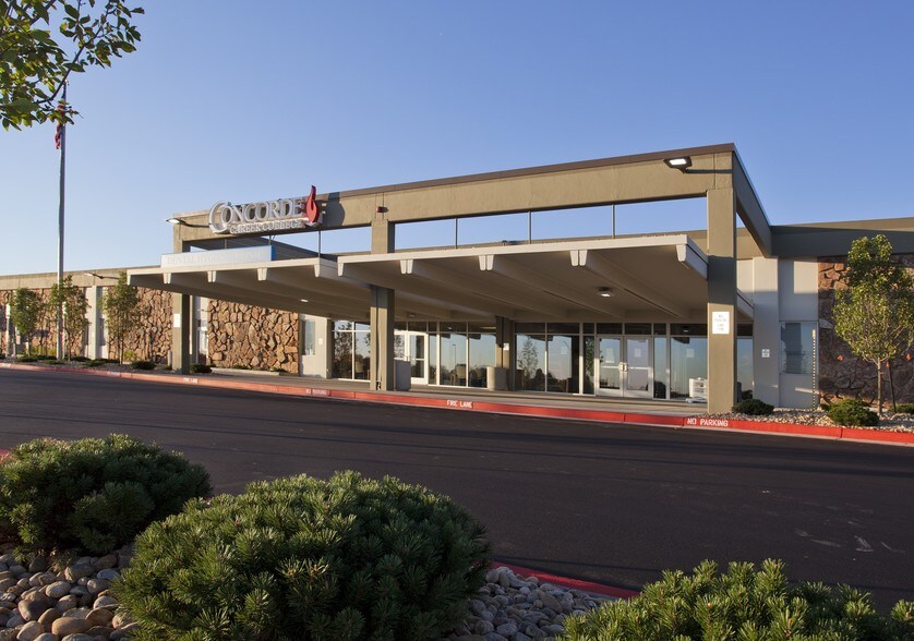 111 Havana St, Aurora, CO à louer - Photo de l’immeuble – Image 2 sur 11