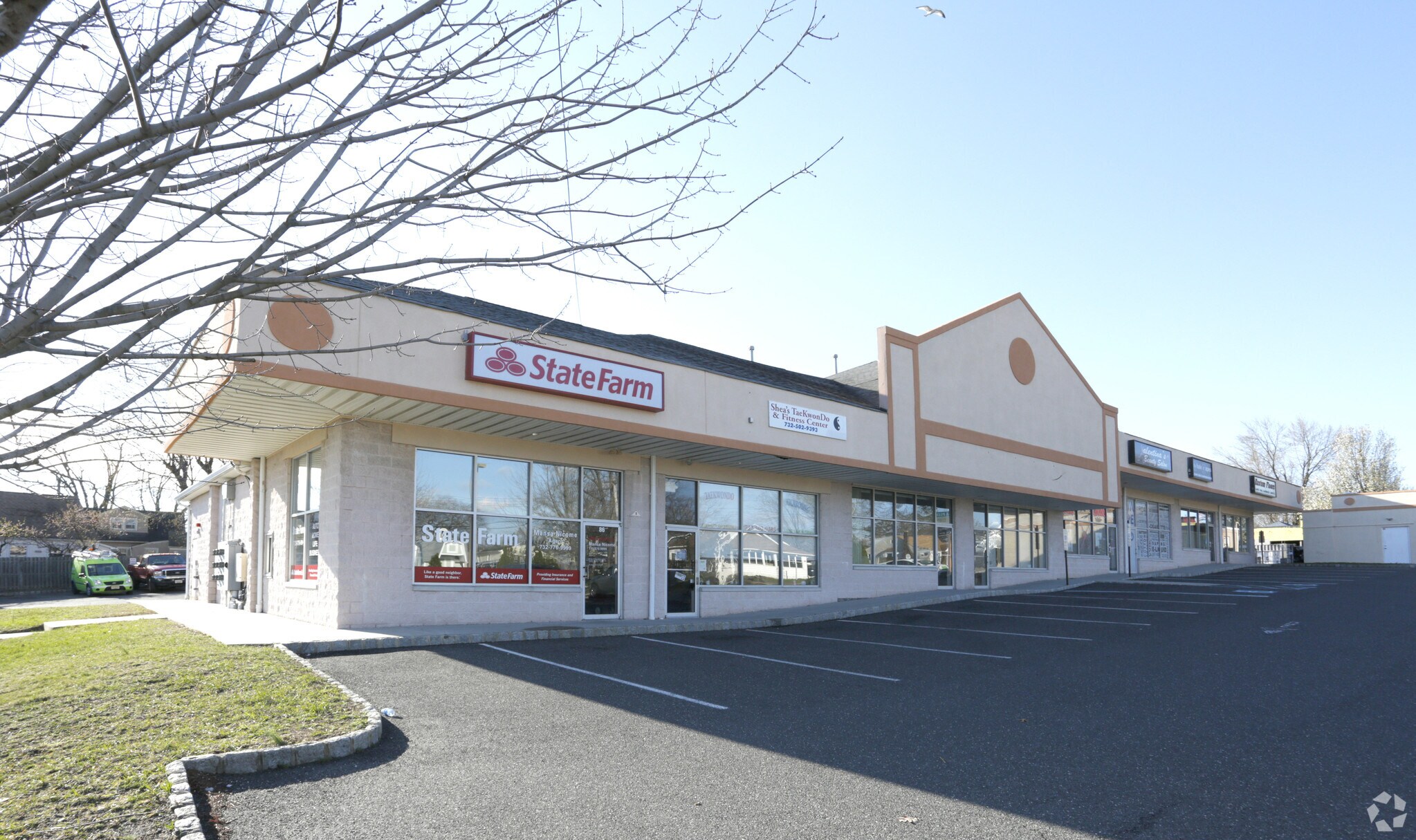 86 Morris Ave, Neptune, NJ à louer Photo principale– Image 1 sur 8