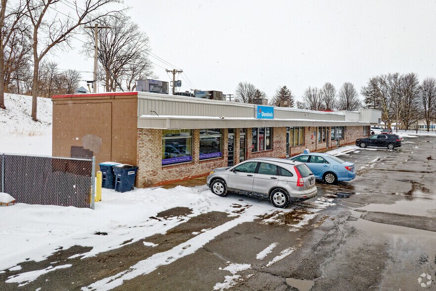 64-74 West Ave, Canandaigua, NY à vendre - Photo de l’immeuble – Image 2 sur 6