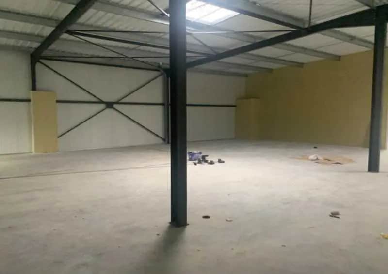 Bureau dans Montussan à louer - Photo intérieure – Image 2 sur 4