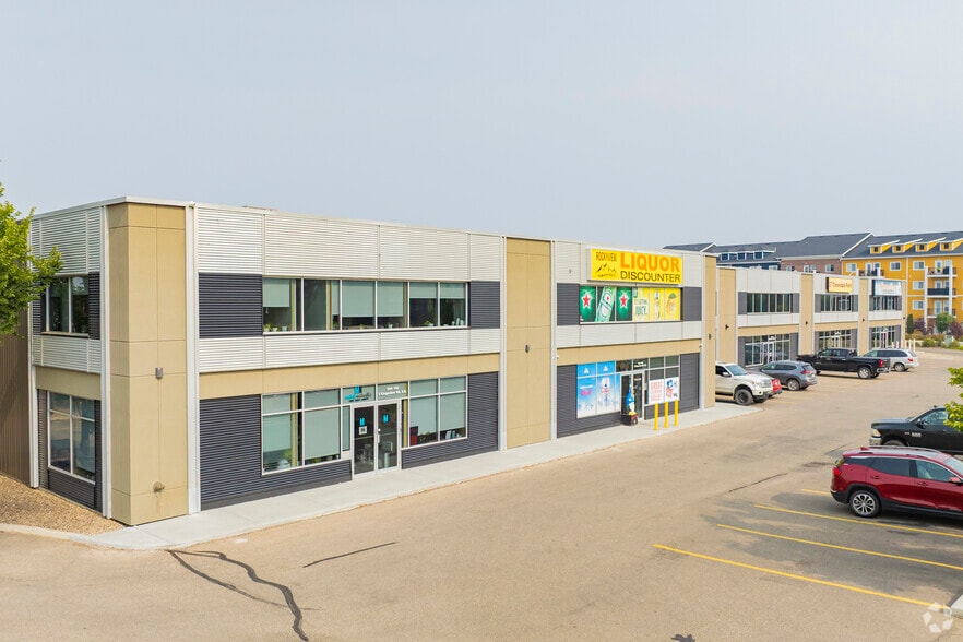 3 Kingsview Rd SE, Airdrie, AB à louer - Photo principale – Image 1 sur 3