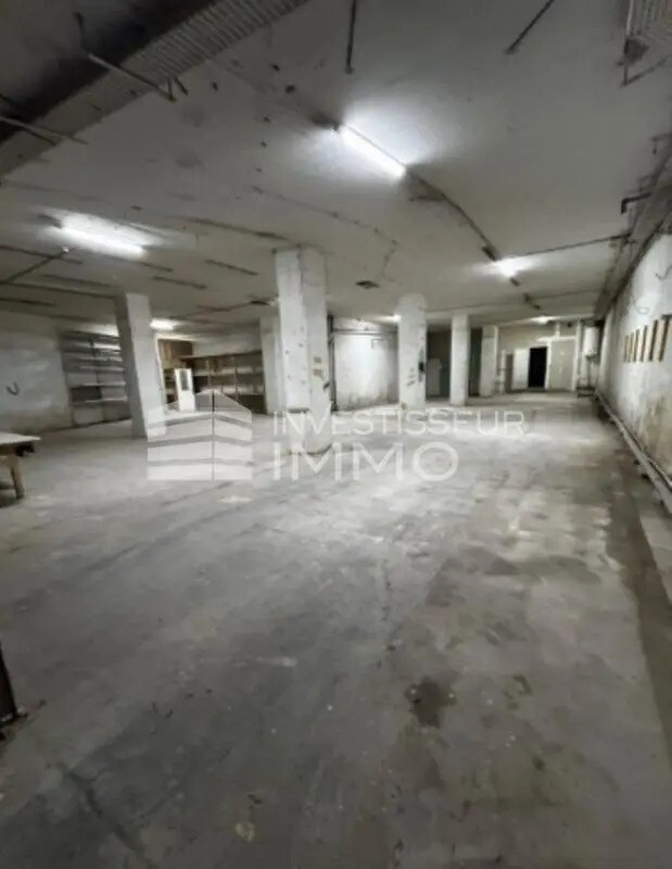 Plus de détails pour Local d'activités à louer