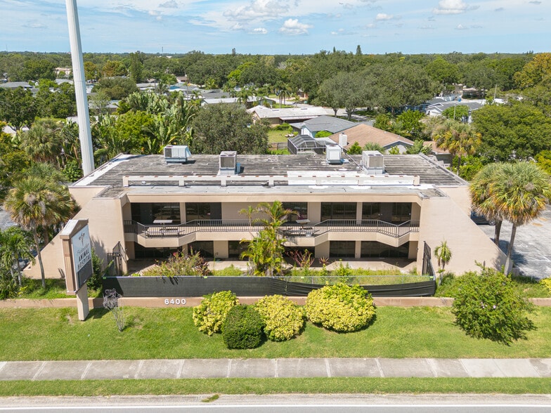 6400 4th St N, Saint Petersburg, FL à louer - Aérien – Image 2 sur 8