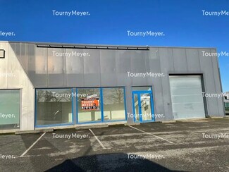 Plus de détails pour Local d'activités à louer