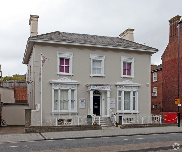 1 Brunswick Pl, Southampton à louer - Photo principale – Image 1 sur 5