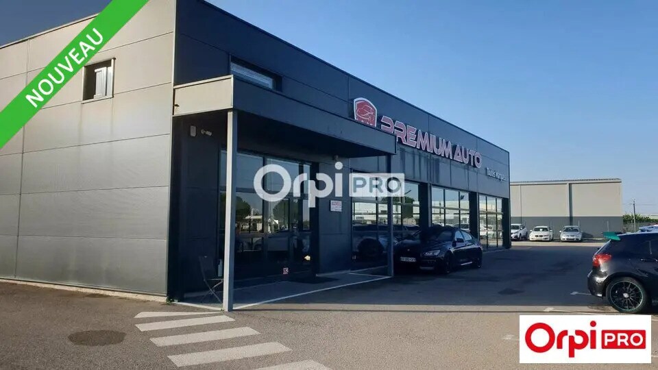 Local commercial dans Romans-sur-Isère à louer Photo de l’immeuble– Image 1 sur 7
