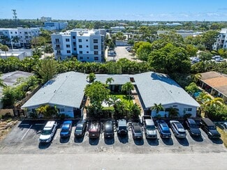 Plus de détails pour 2201 NE 14th Ave, Wilton Manors, FL - Logement à vendre