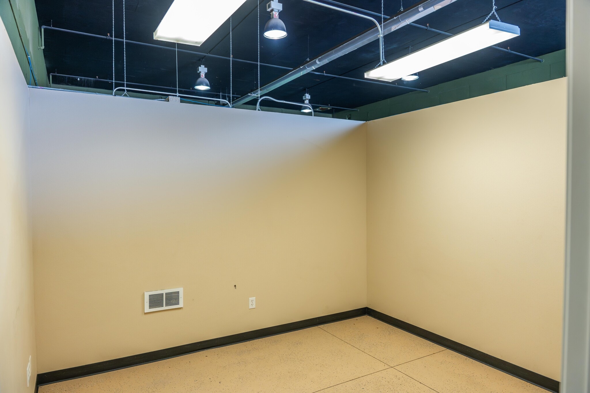 628 Kraft Loop Rd, Casper, WY à louer Photo intérieure– Image 1 sur 8