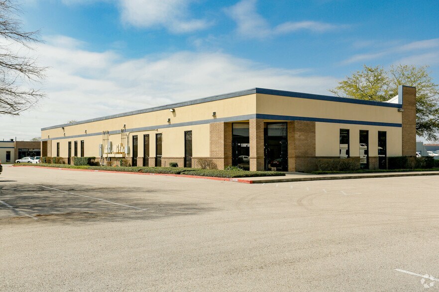 1046 Hercules Ave, Houston, TX à vendre - Photo de l’immeuble – Image 2 sur 3