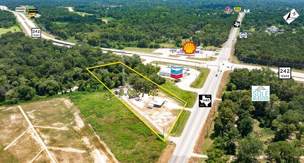 16067 FM 1485 Rd, Conroe, TX à vendre - Photo principale – Image 1 sur 17
