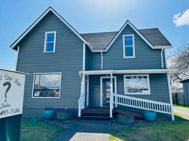 109 Main, Elma, WA à vendre - Photo de l’immeuble – Image 2 sur 17