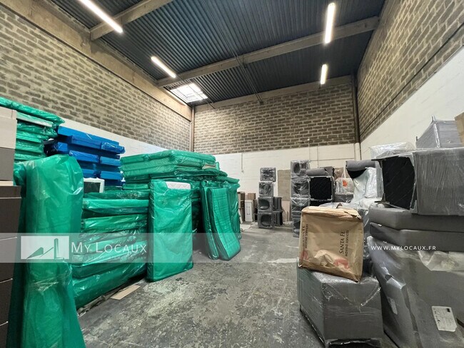 Plus de détails pour Industriel/Logistique à vendre