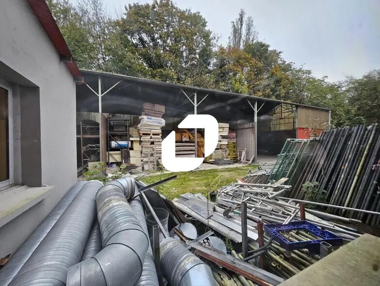 Local d'activités dans Dammarie-les-Lys à vendre - Photo de la construction – Image 3 sur 3