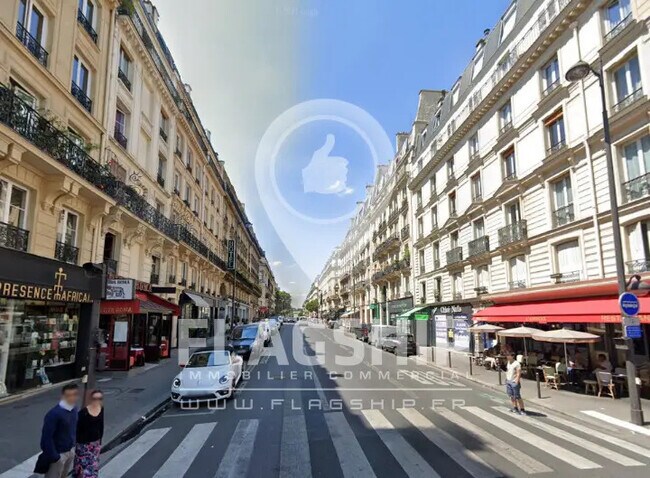 Plus de détails pour Local commercial à vendre