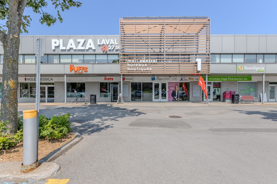 2750 Ch Sainte-Foy, Québec, QC à louer - Photo principale – Image 1 sur 6