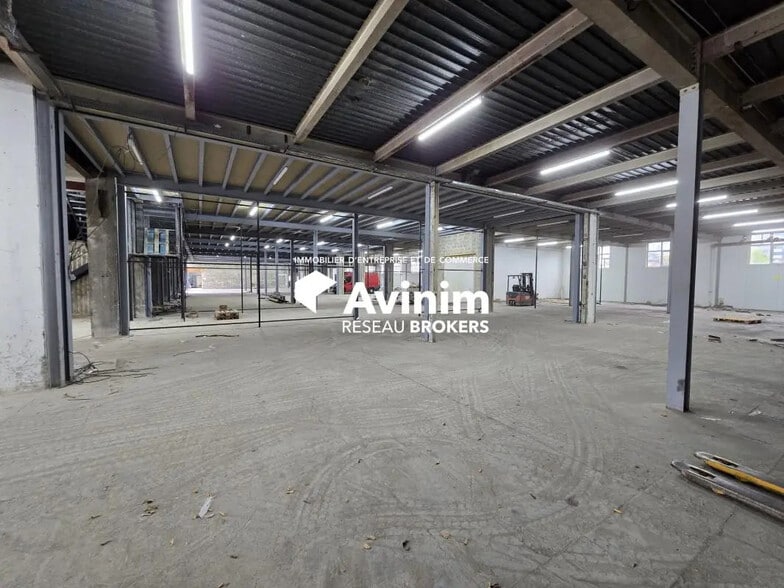 Bureau dans Villetaneuse à louer - Photo intérieure – Image 2 sur 2