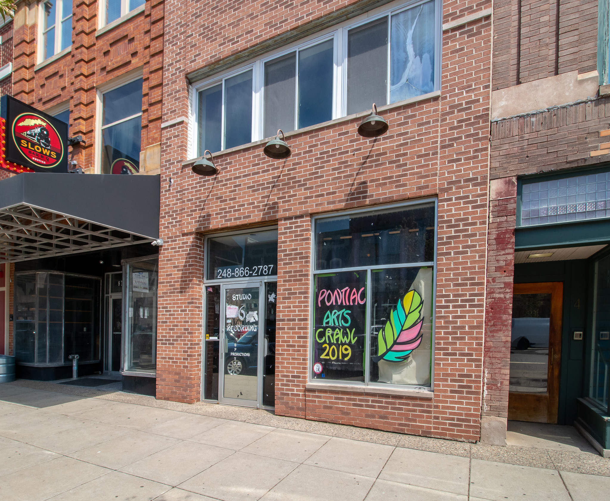 6 N Saginaw St, Pontiac, MI à vendre Photo principale– Image 1 sur 45