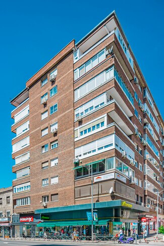 Plus de détails pour Calle de Bravo Murillo, 297 A, Madrid - Bureau à louer
