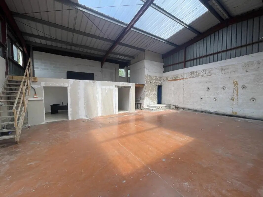 Industriel/Logistique dans Fréjus à louer Photo intérieure– Image 1 sur 6