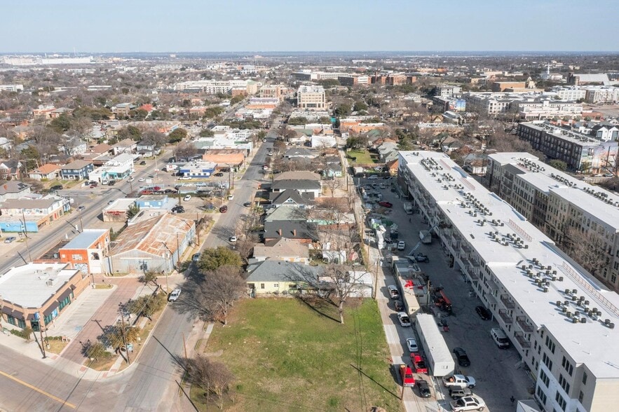 512 W 7th St, Dallas, TX à vendre - Neighborhood Photo – Image 3 sur 21