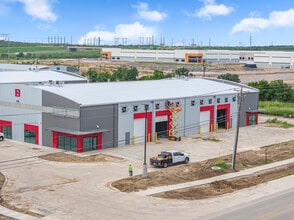5601 FM 973, Del Valle, TX à louer Photo intérieure– Image 2 sur 2