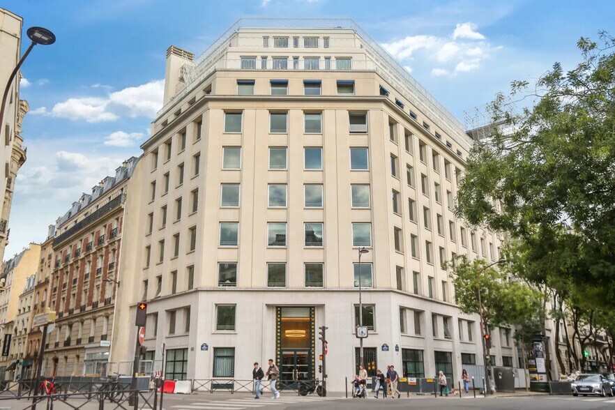 36 Avenue Raymond Poincaré, Paris à louer - Photo de l’immeuble – Image 1 sur 10