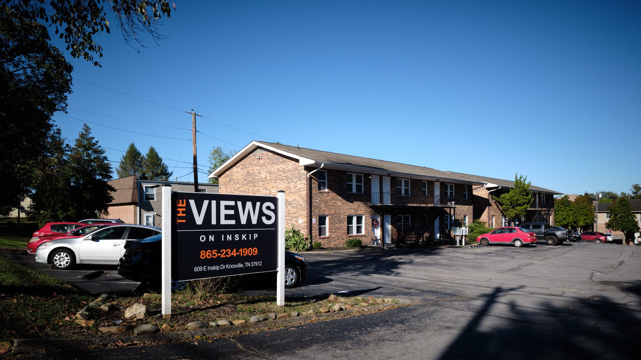 609 E Inskip Dr, Knoxville, TN à vendre Photo de l’immeuble– Image 1 sur 41