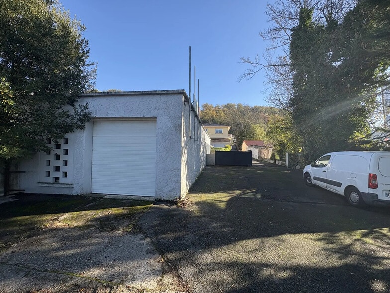 191 Cours Victor Hugo, Cenon à louer - Photo de l’immeuble – Image 2 sur 6