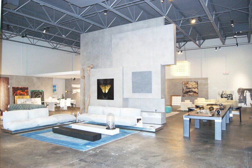 3630 NE 1st Ct, Miami, FL à louer - Photo intérieure – Image 3 sur 13