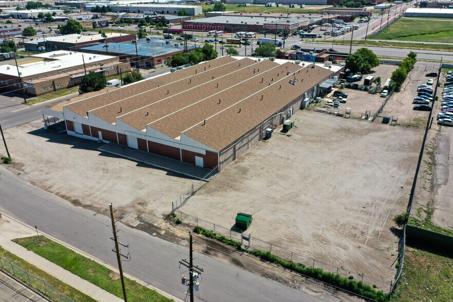 3800-3900 E 48th Ave, Denver, CO à louer - Photo de l’immeuble – Image 2 sur 2