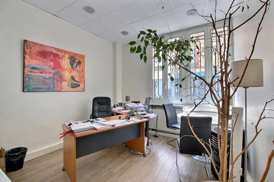 Bureau dans Paris à louer - Photo de l’immeuble – Image 2 sur 6