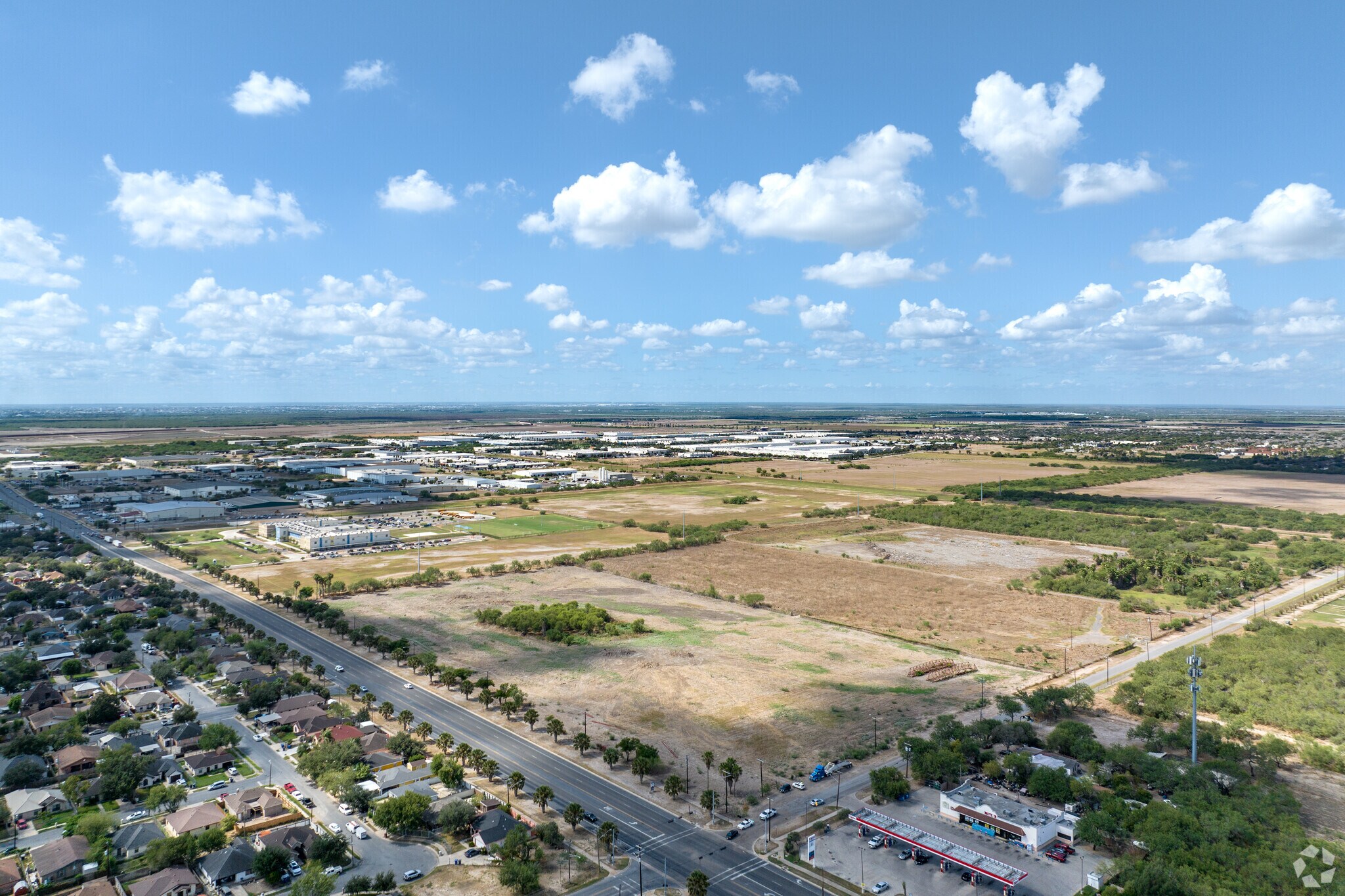 McAllen Near Shoring Campus, McAllen, TX à louer Photo principale– Image 1 sur 12