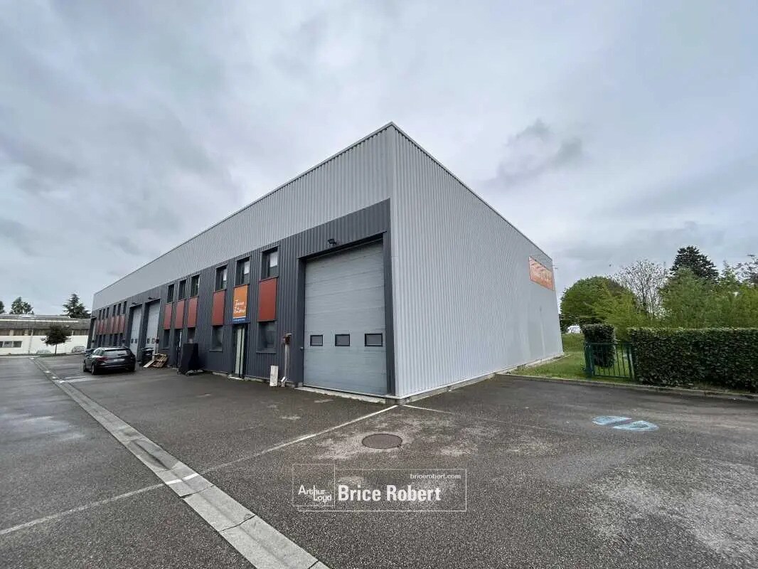 Bureau dans Rillieux-la-Pape à louer Photo de l’immeuble– Image 1 sur 7