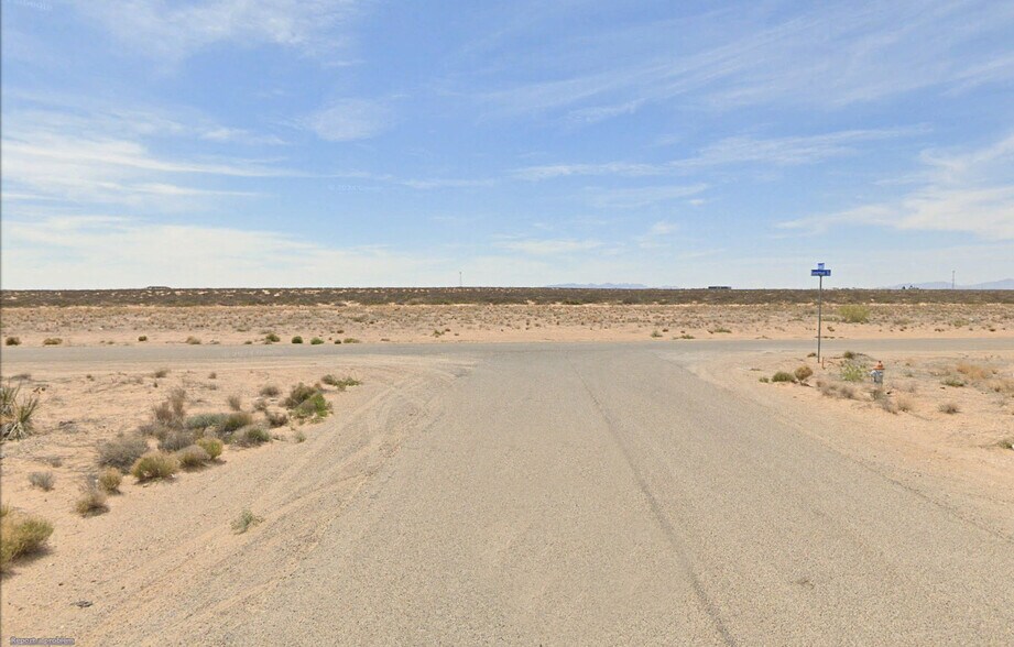 Kannermont Dr, El Paso, TX à vendre - Photo de l’immeuble – Image 2 sur 7