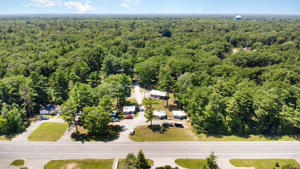 7432-7433 N US Highway 23, Oscoda, MI à vendre - Photo de l’immeuble – Image 2 sur 68
