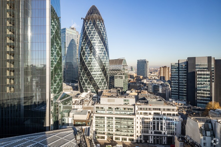 30 St Mary Axe, Londres à louer - Photo de l’immeuble – Image 1 sur 8