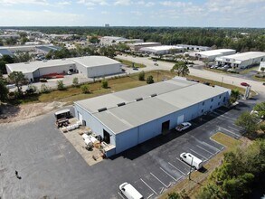 12065 Metro Pky, Fort Myers, FL - VUE AÉRIENNE  vue de carte - Image1