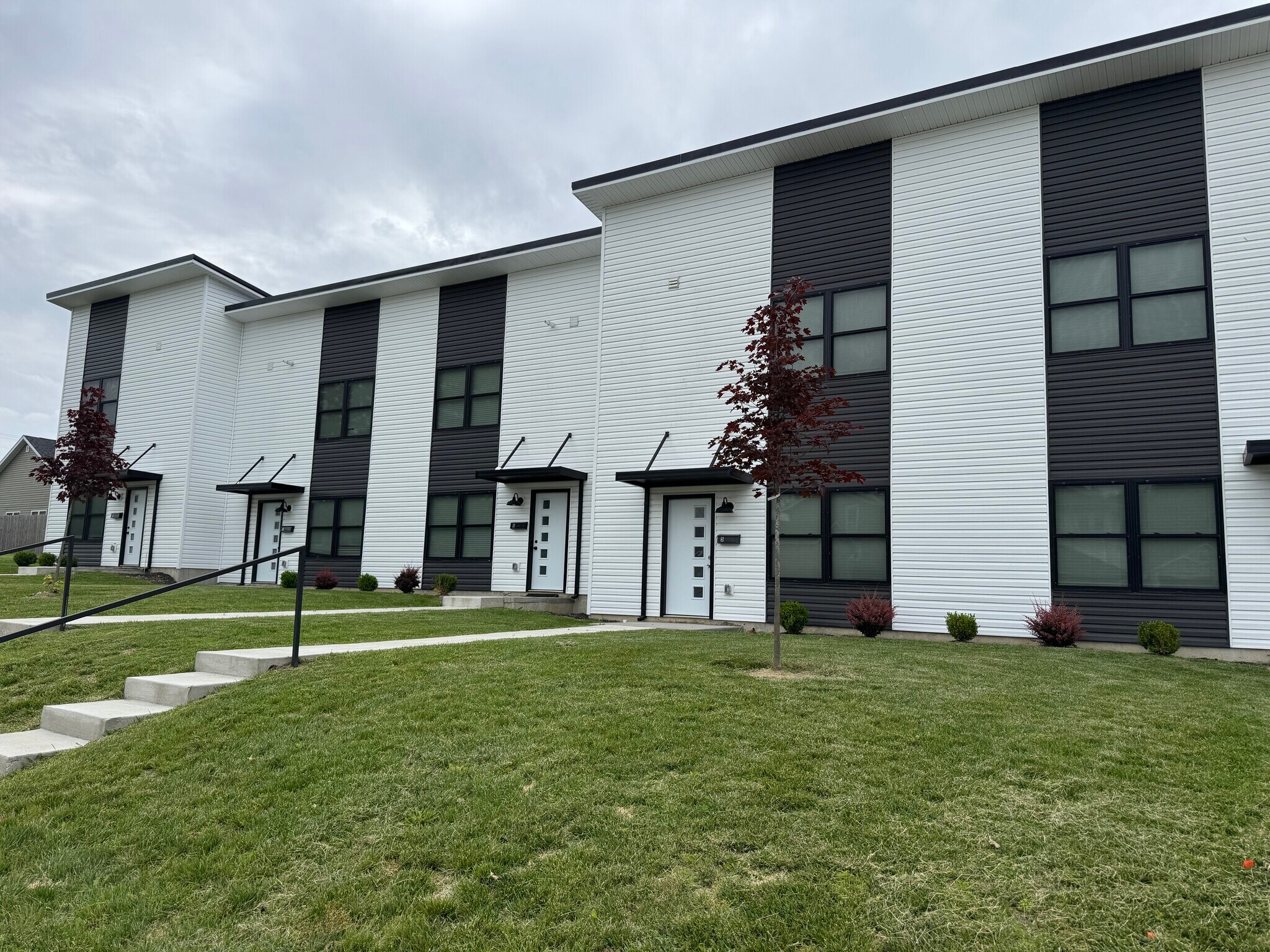1124 Winton Pl, Springfield, OH à vendre Photo principale– Image 1 sur 2