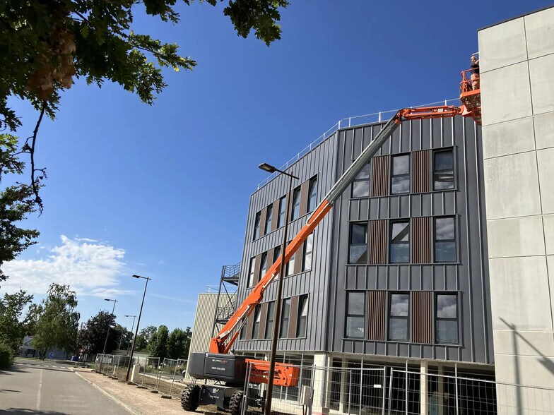 470 Rue Des Valets, Montluel à vendre - Photo de l’immeuble – Image 2 sur 8