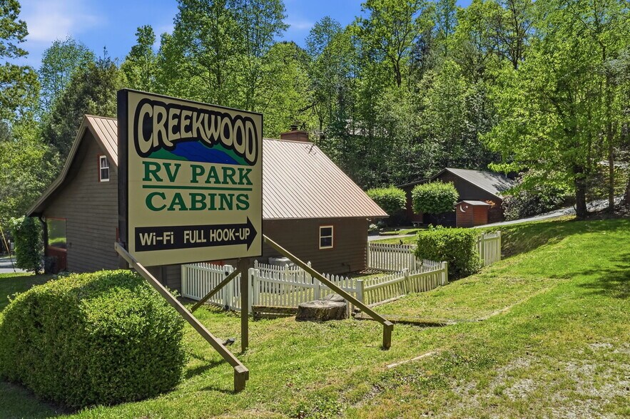 5730 Highway 356, Sautee Nacoochee, GA à vendre - Photo principale – Image 1 sur 62