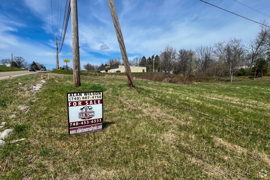 7401 Newark Rd, Nashport, OH à vendre - Photo principale – Image 1 sur 2