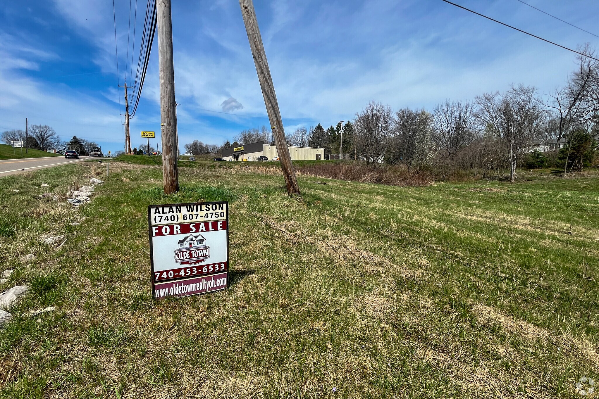 7401 Newark Rd, Nashport, OH à vendre Photo principale– Image 1 sur 3