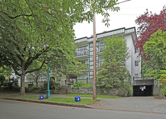 Plus de détails pour 110 W 10th Ave, Vancouver, BC - Logement à vendre