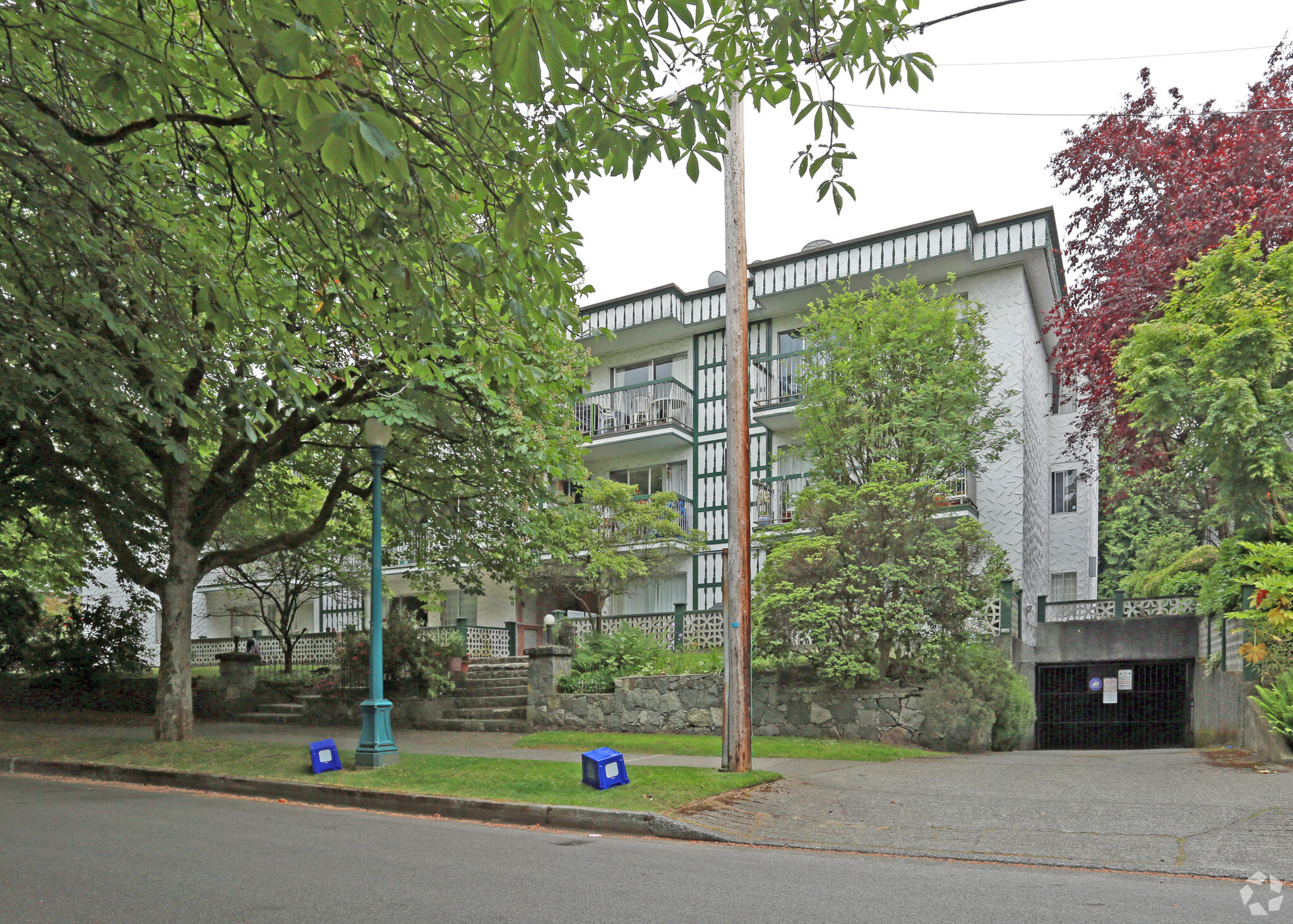 110 W 10th Ave, Vancouver, BC à vendre Photo principale– Image 1 sur 4