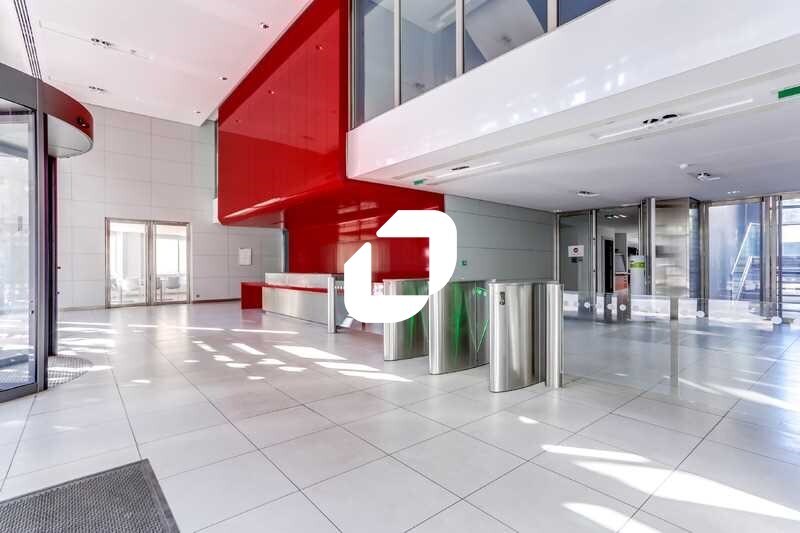 15-21 Rue Louis Lejeune, Montrouge à louer - Photo de l’immeuble – Image 2 sur 25