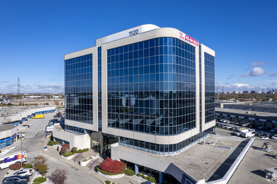 1120 Finch Ave W, Toronto, ON à louer - Photo principale – Image 1 sur 10