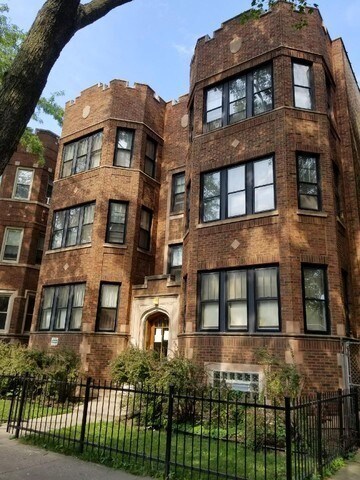 8123 S Maryland Ave, Chicago, IL à vendre - Photo principale – Image 1 sur 6