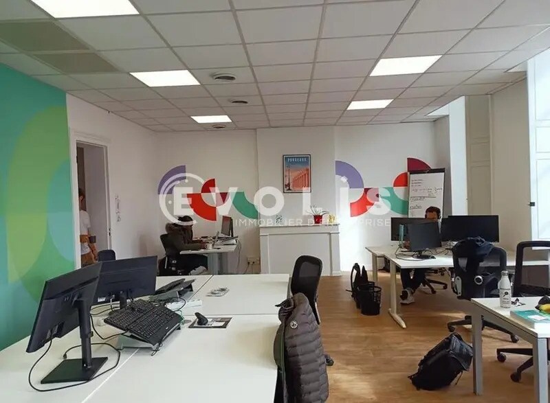 Bureau dans Bordeaux à louer Photo intérieure– Image 1 sur 2