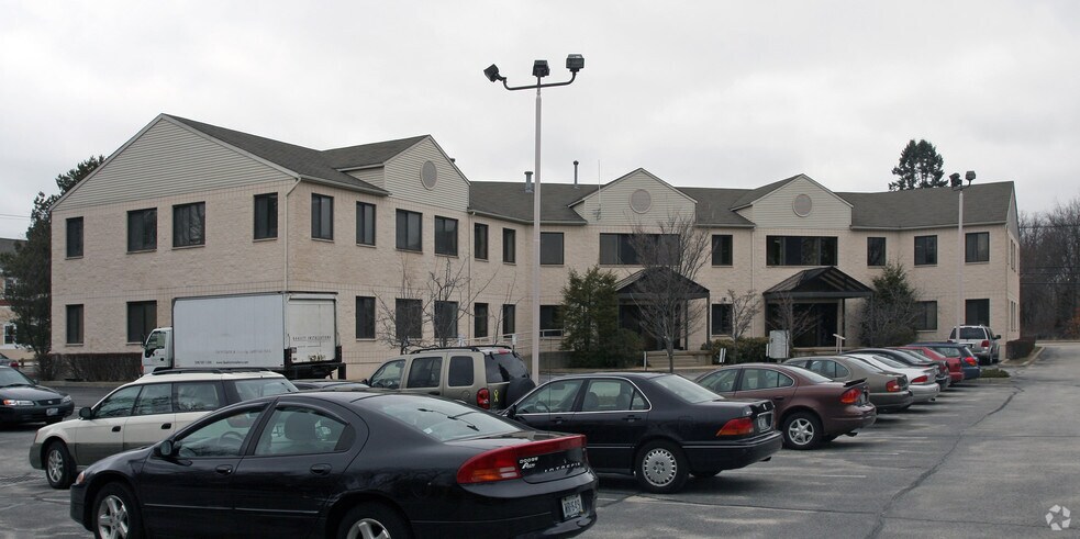 200 Centerville Rd, Warwick, RI à louer - Photo de l’immeuble – Image 2 sur 38