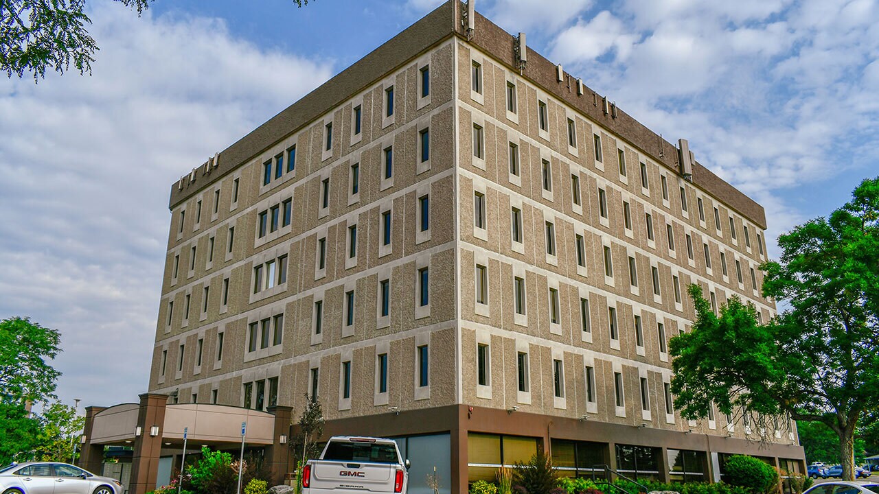 10701 Melody Dr, Northglenn, CO à louer Photo principale– Image 1 sur 4